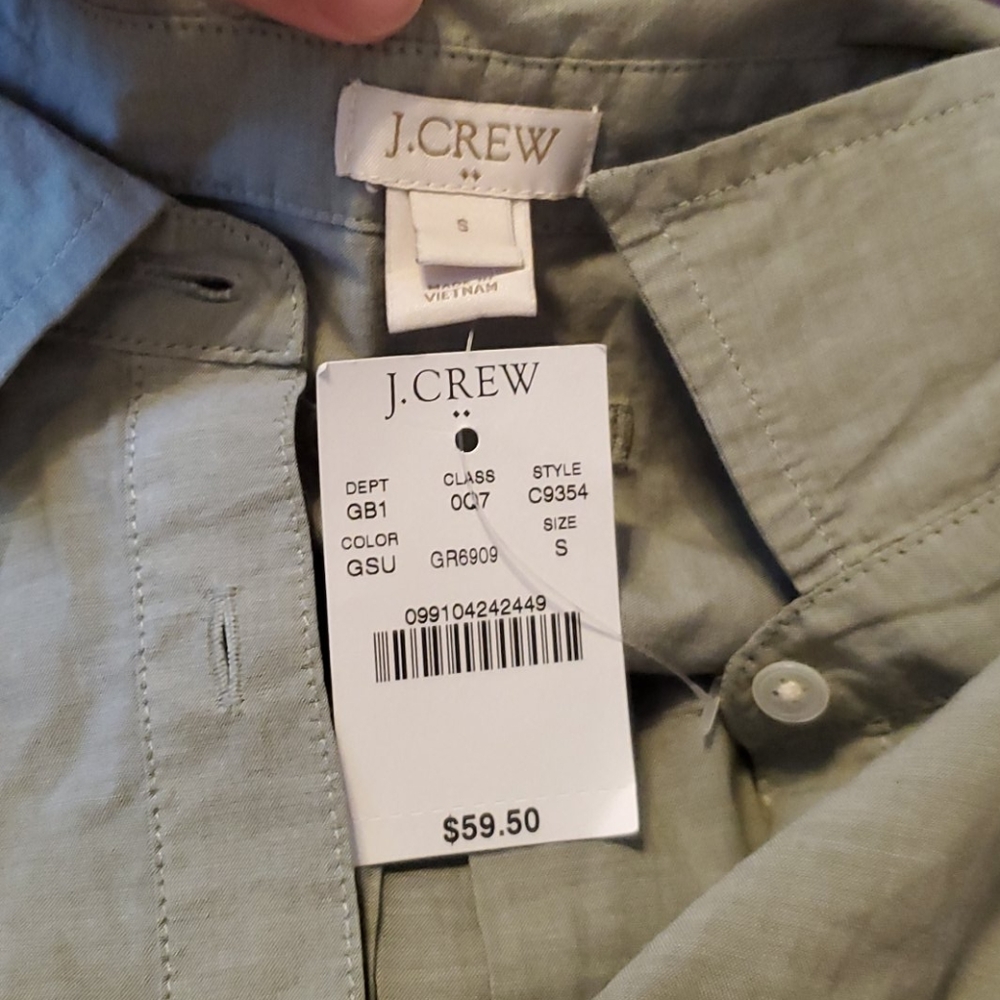 Button down - Picture 2 of 2